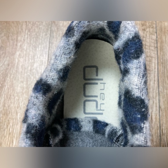 Hey Dude Women’s Britt Cheetah Gray Shoe LEFT SHOE ONLY 9 AMPUTEE REPLACEMENT - Picture 8 of 9
